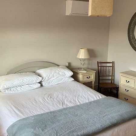 Cosy 2 Bed, Home From Home Haddenham  Exteriör bild
